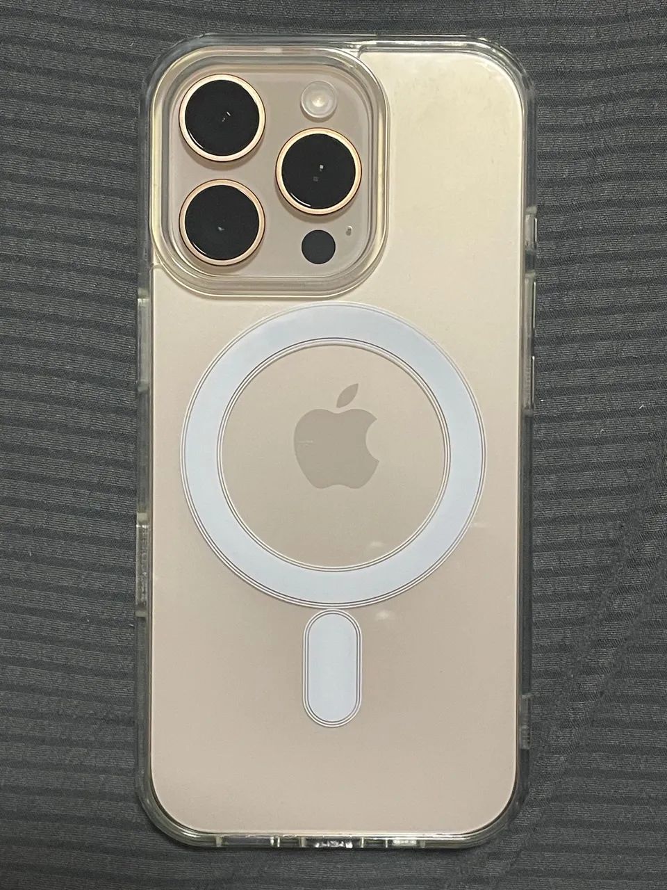 iPhone 16 Pro 