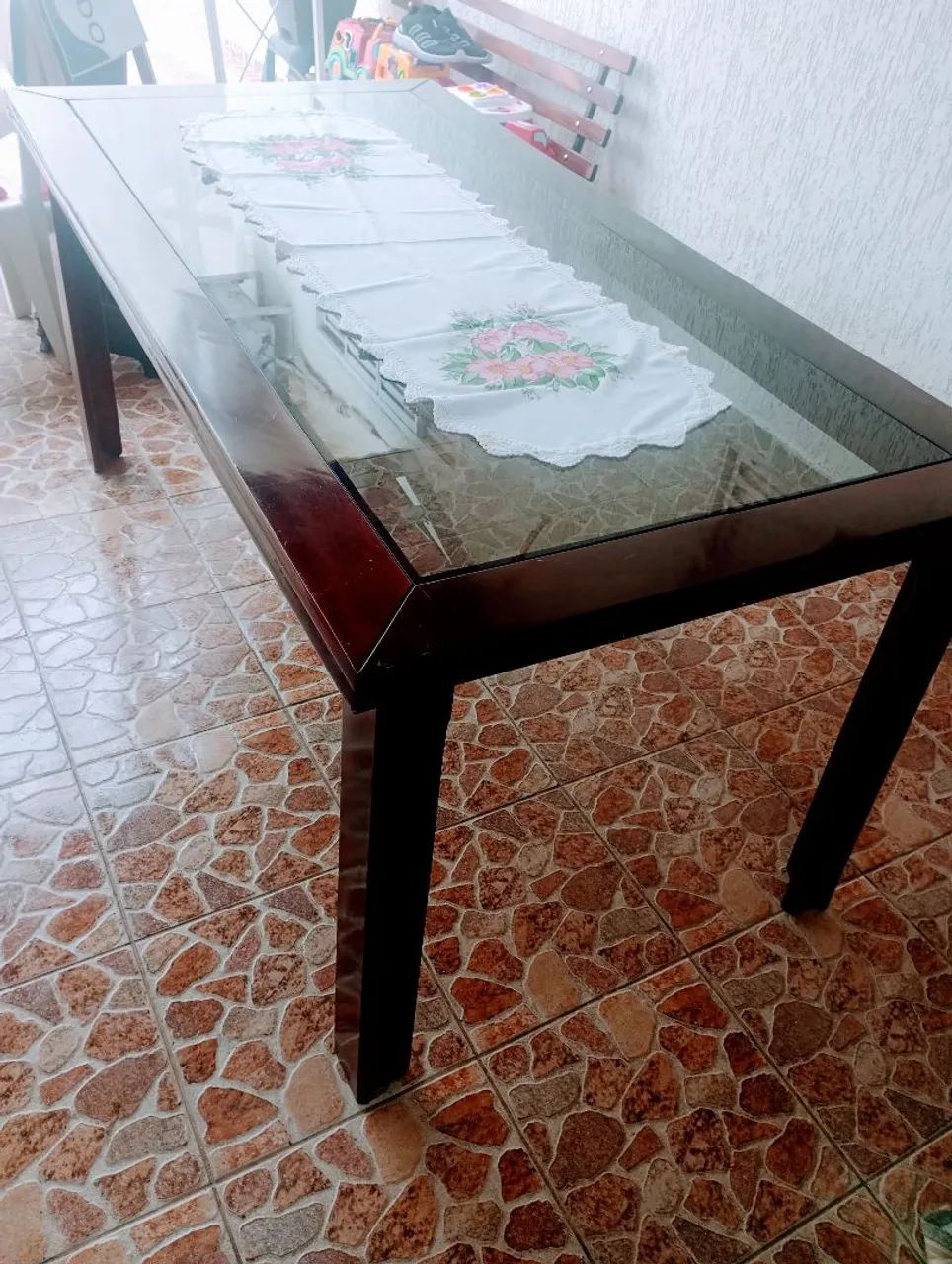 Mesa de jantar em Mognum com vidro  - Foto 5