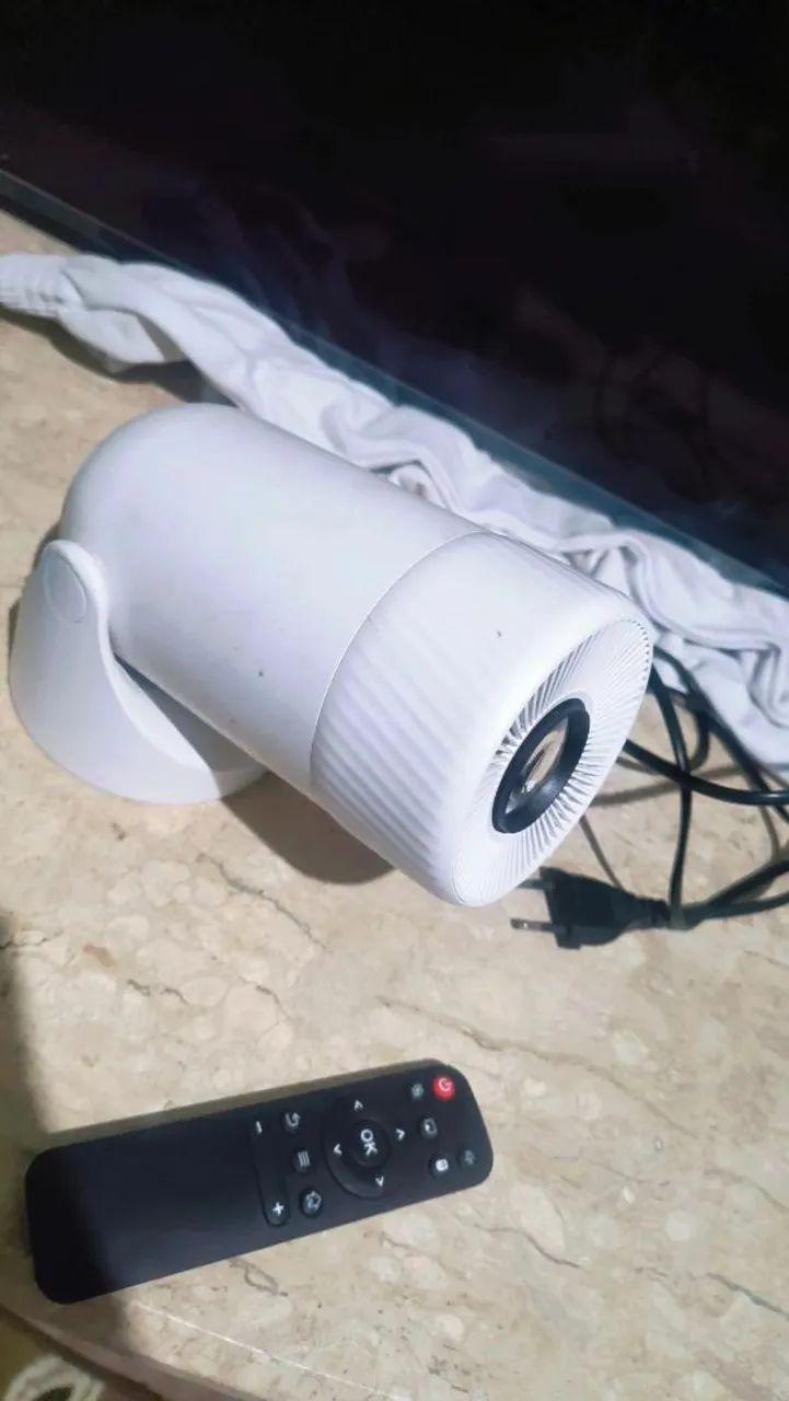 ? PROJETOR COM CONTROLE ? FUNCIONANDO PERFEITAMENTE  - Foto 2
