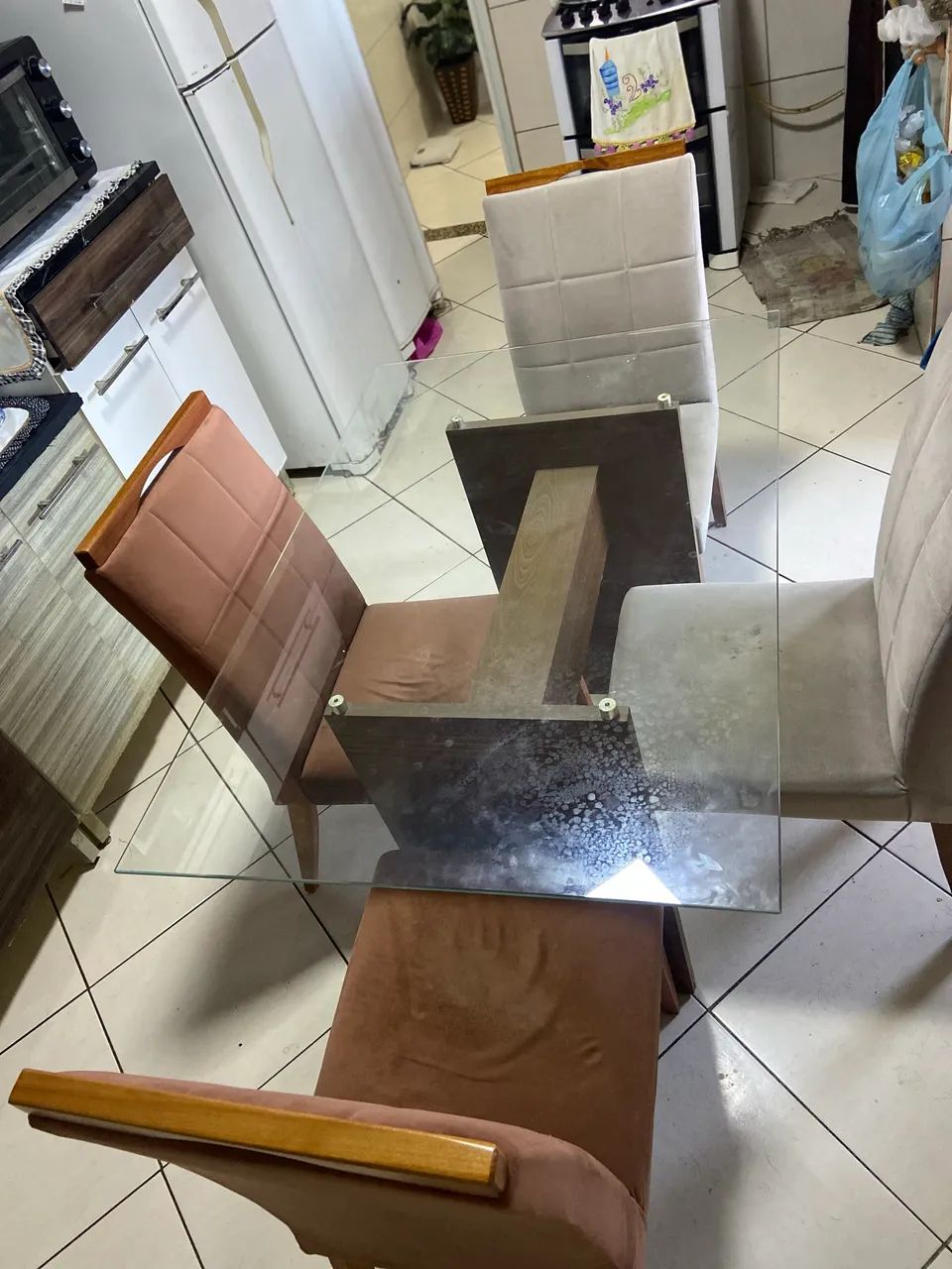 Mesa com 4 cadeiras  - Foto 4