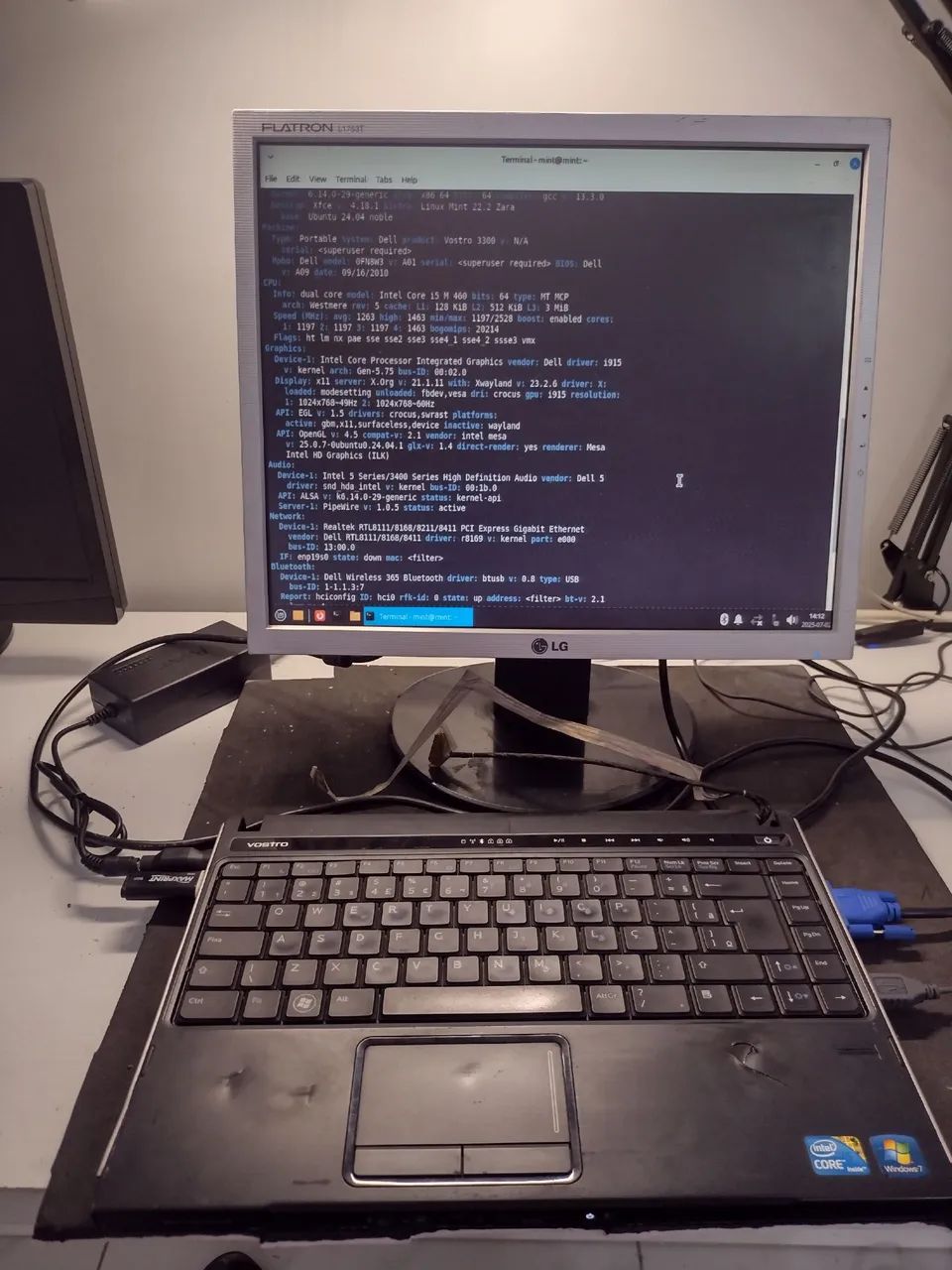 Dell Vostro 3300 i5 - Placa 100% OK + Peças (Dobradiças e Base Boas)
