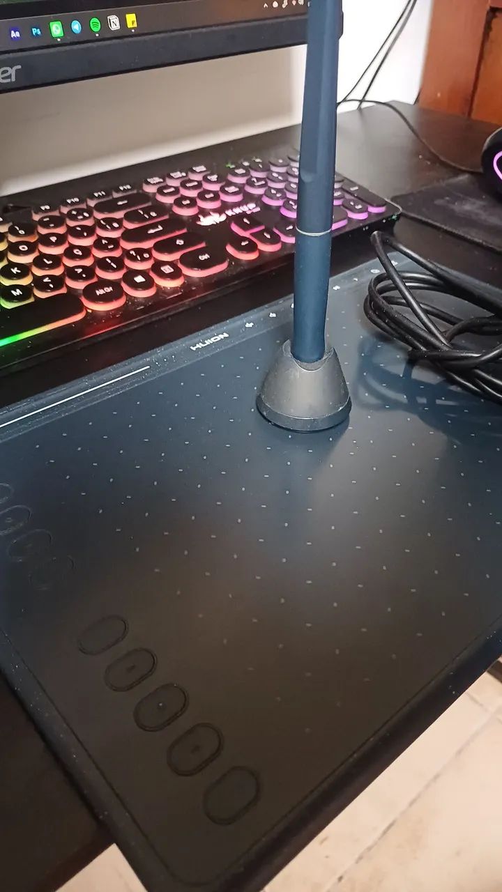 Mesa Digitalizadora Huion HS611 ? Completa e Funcionando<br><br>
