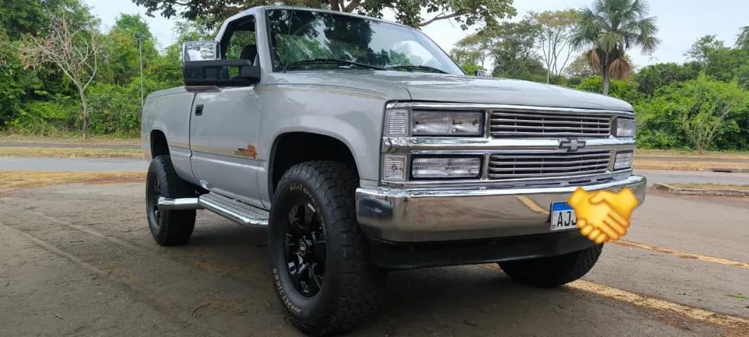 Chevrolet Silverado DLX 4.2 Conquest HD Diesel 2000