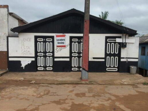 Vendo casa no amazonas município de Pauini 70 mil