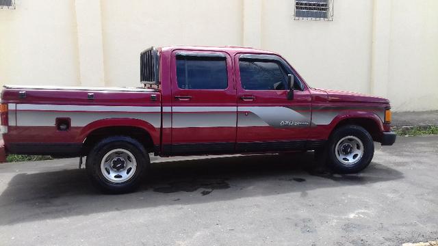 Gm - Chevrolet D-20 ano 91 motor perkin - Foto 10