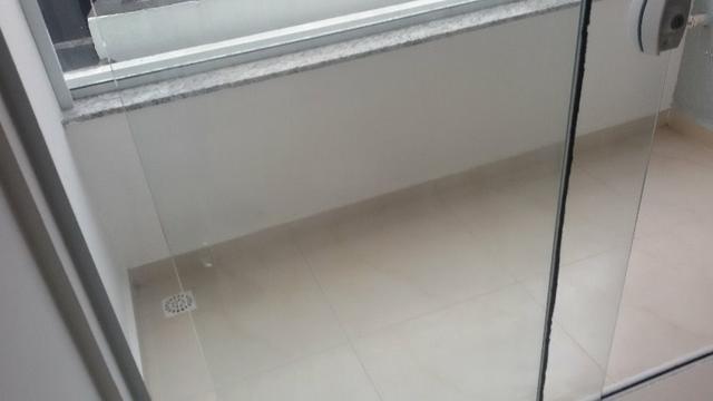 Prédio com elevador aptos 2 quarto, pronto para morar, fica na avenida com acesso a pra - Foto 7