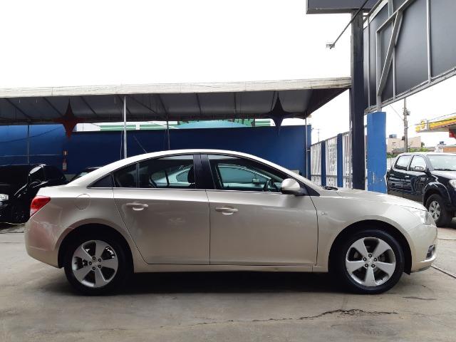 GM - Cruze sedan LT 1.8 Aut. 2013 - Foto 8