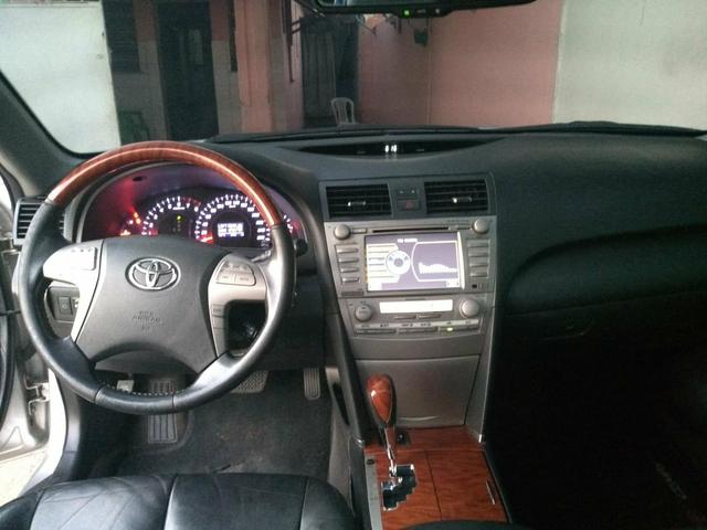 Vendo Toyota Camry completo com gnv 5 geração - Foto 7