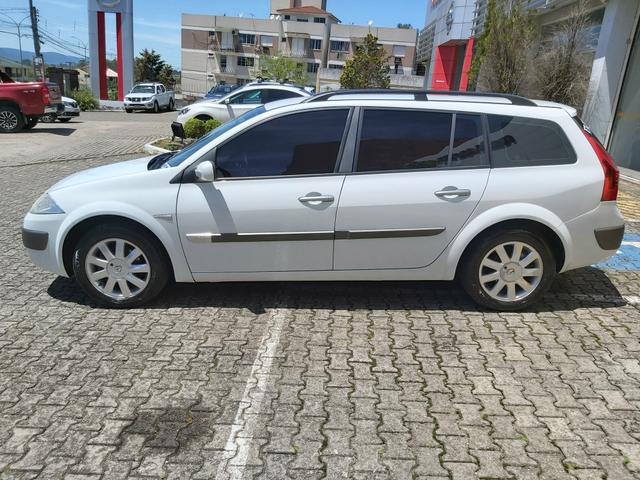 Renault Megane Grand tour 1.6 - Foto 17