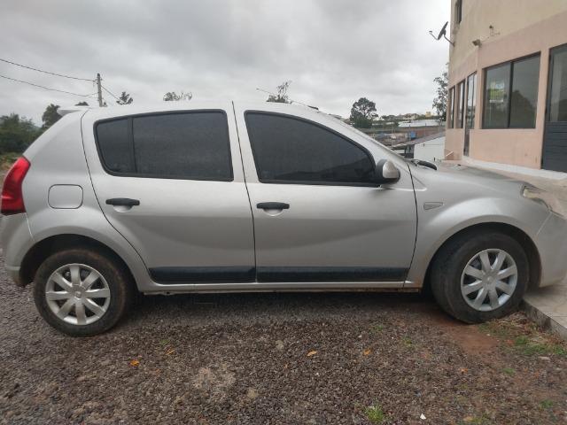 Vende se, Sandero completo - Foto 3