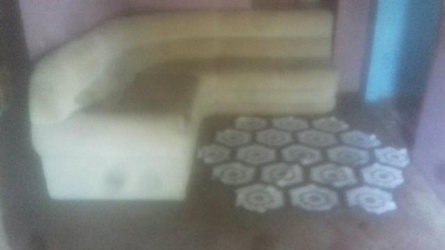 Troca um sofa de canto no celular - Foto 2
