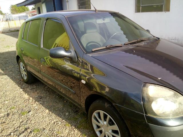 Clio 2003 11.000 - Foto 2