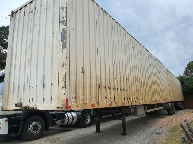 Carreta bitrem bau linshalm ano 2015 com 210m3 medidas 12.90m x 3.08m x 2.60 - Foto 2