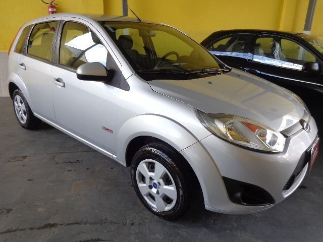 Fiesta Class 1.6 Completo - Foto 3