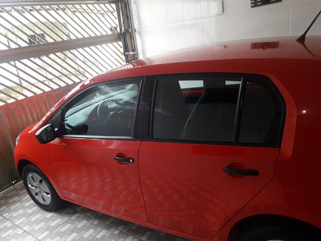 Wv UP! 2017 1.0 Flex Bem conservado