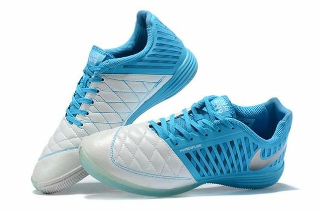 chuteira nike futsal profissional