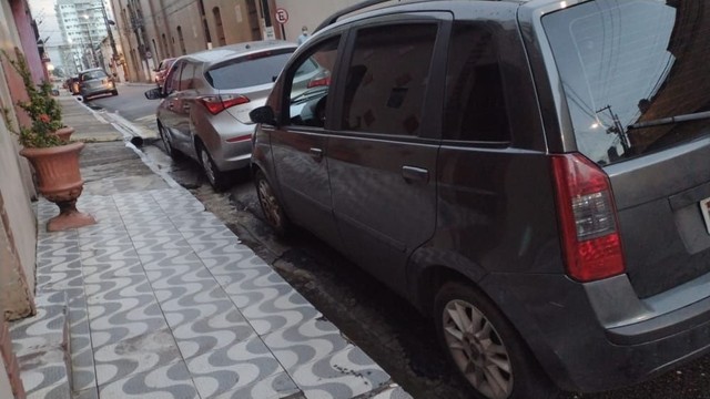 VENDO FIAT IDEA TOP CARRO DE PASSEIO