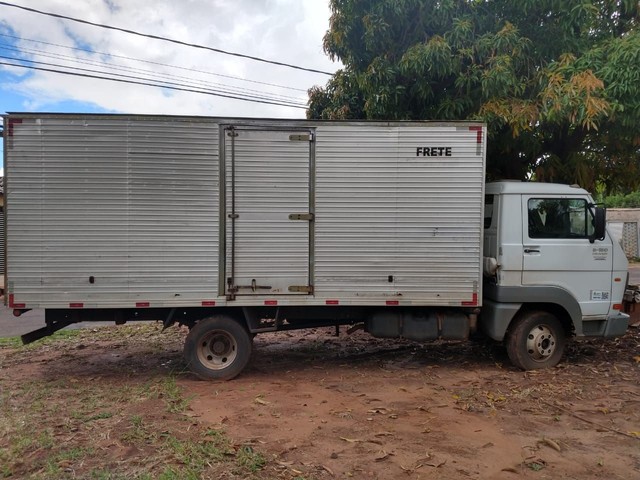 VENDO CAMINHÃO 8-150