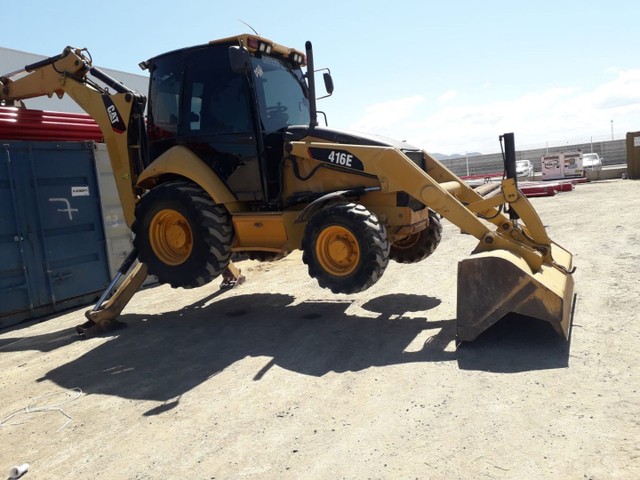 CATERPILLAR 2012