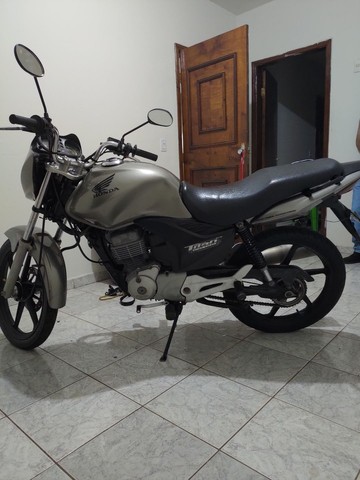 HONDA TITAN 150 EX