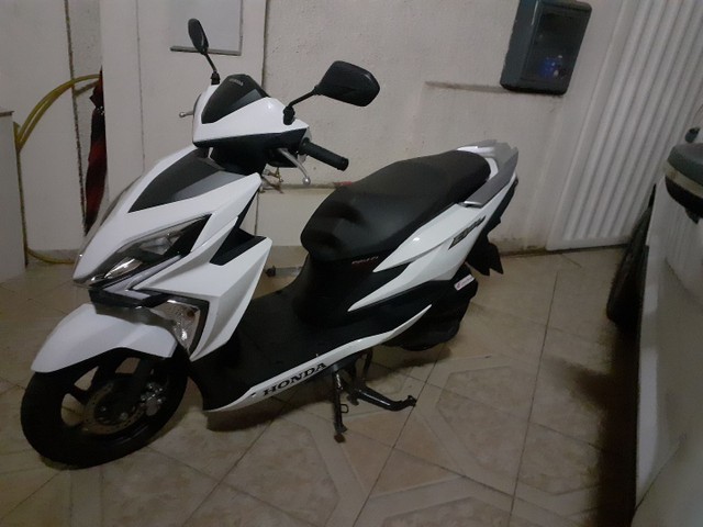 VENDO HONDA ELITE 125 NOVA COM 5.MIL KM