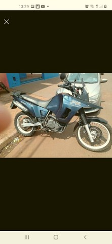 VENDO SUZUKI DR 800CC