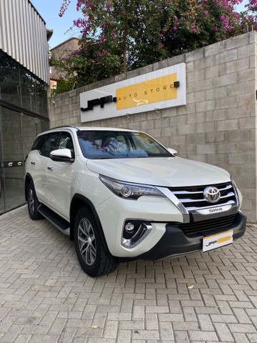 TOYOTA SW4 SRX 2019/2019 BLINDADA 7 LUGARES