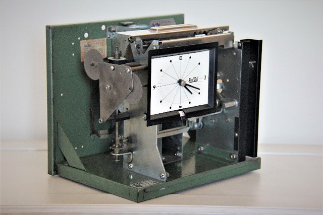 Relógio de Ponto Rodbel 2055OP com Chapeira - Anos 70 - Foto 6