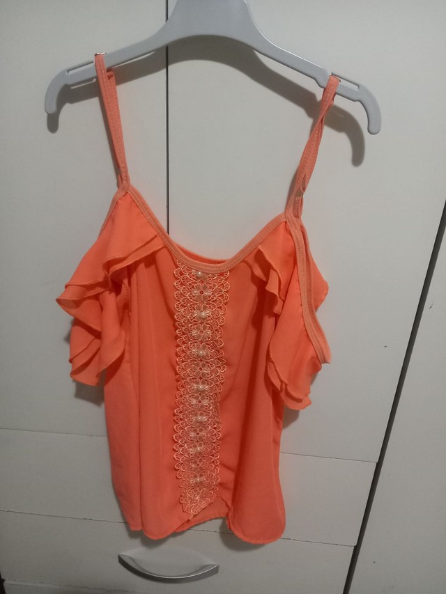 Blusa Laranja 10,00  - Foto 4