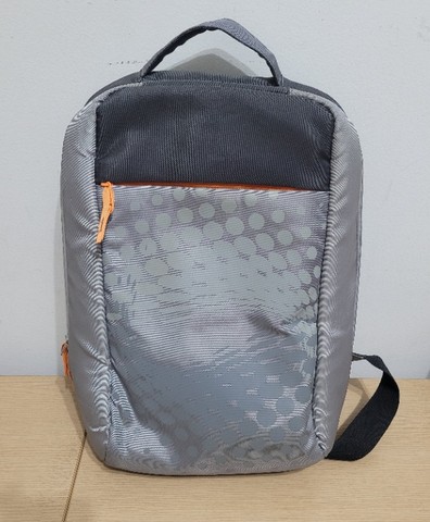 Mochila Notebook Adulto Masculina Feminina Tamanho Grande Faculdade Viagem  Ao Ar Livre Claro Impermeável Multifuncional em Promoção | Ofertas na  Americanas