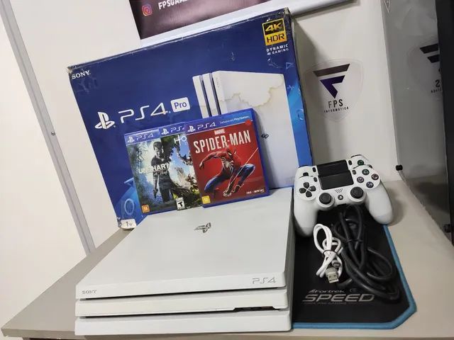 Sony Playstation 4 PRO Branco