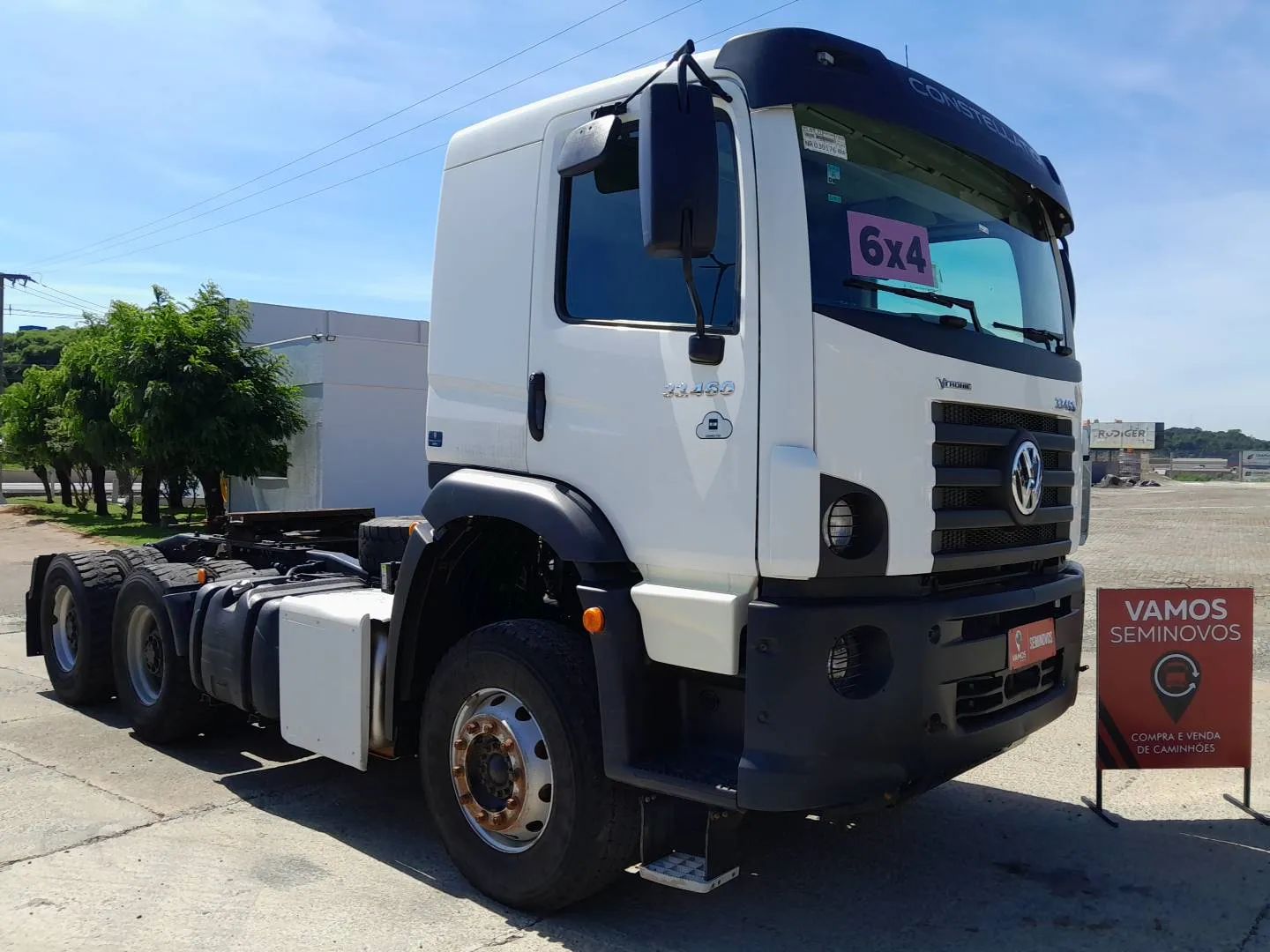 VOLKSWAGEN 33.460 33.460 Constellation 6x4 2p (diesel)(E5) 2021/2022 Vamos Seminovos Chape