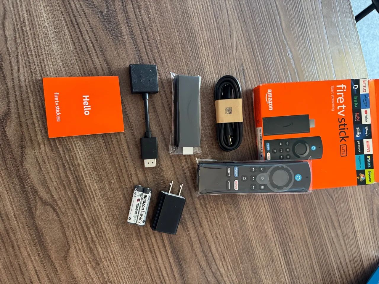 Fire TV Stick Lite com Alexa- Deixe sua Tv Smart - Foto 3