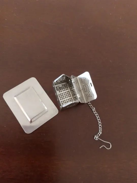 Infusor para chá em inox modelos casinha e chaleira - Foto 3