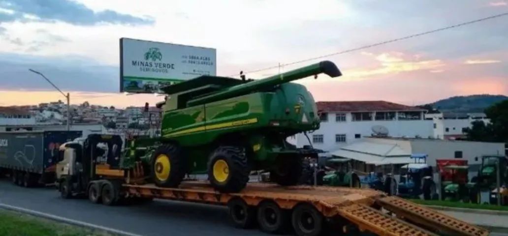 Colheitadeira John Deere 9670 ano 2011 - Foto 4