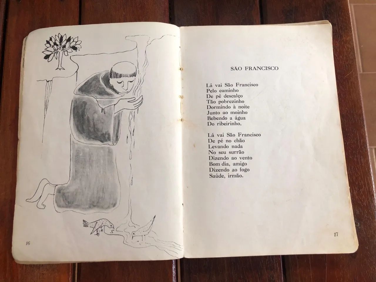 Livro A Arca de Noé  - Foto 4