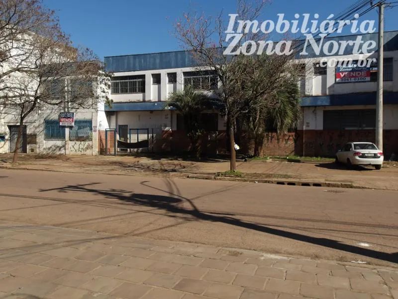 Terreno plano c/ edificações devidamente averbadas, sólidas. Ótimo para atividade comercia