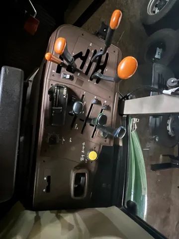 Trator John deere 6145j com baixissima hora - Foto 3