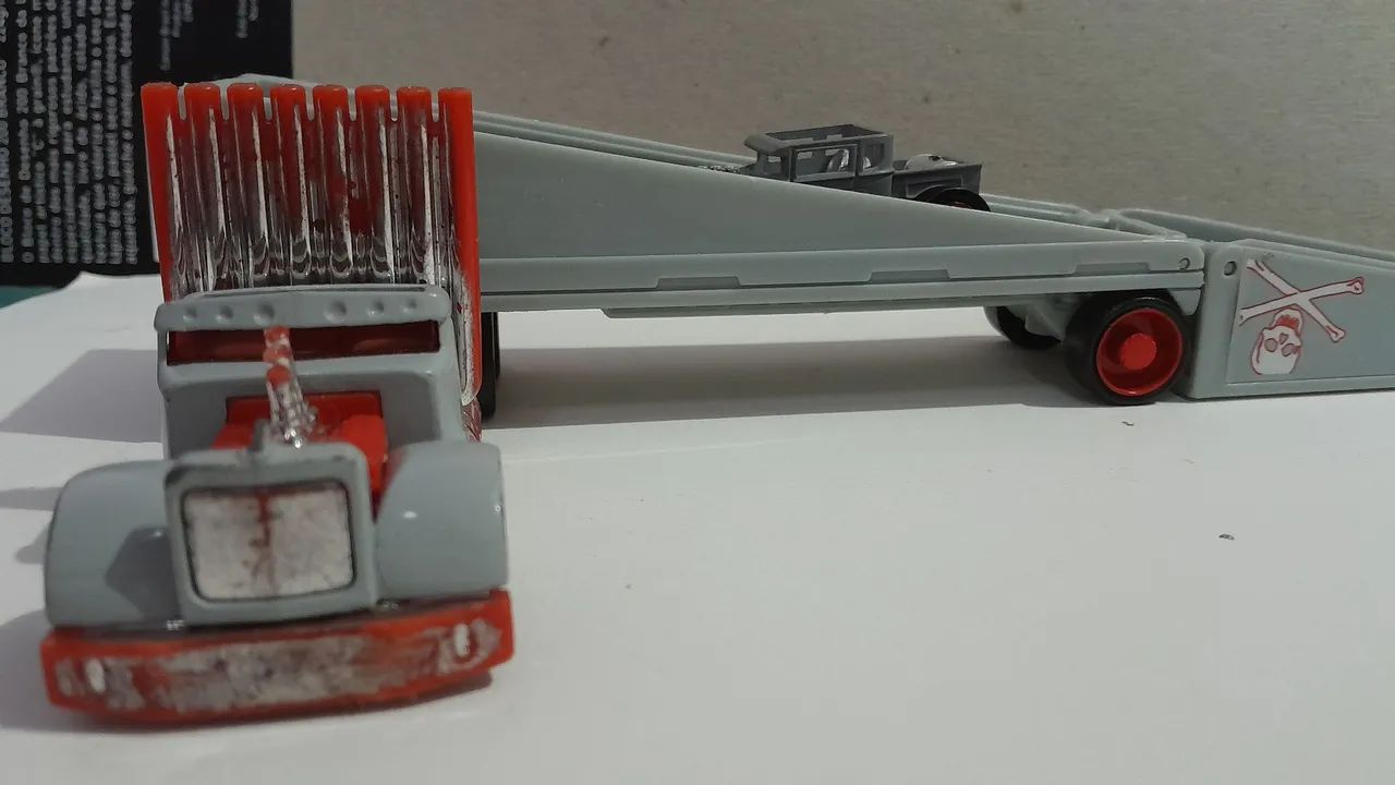 Bone Shaker caminhão Hot Wheels - Foto 3