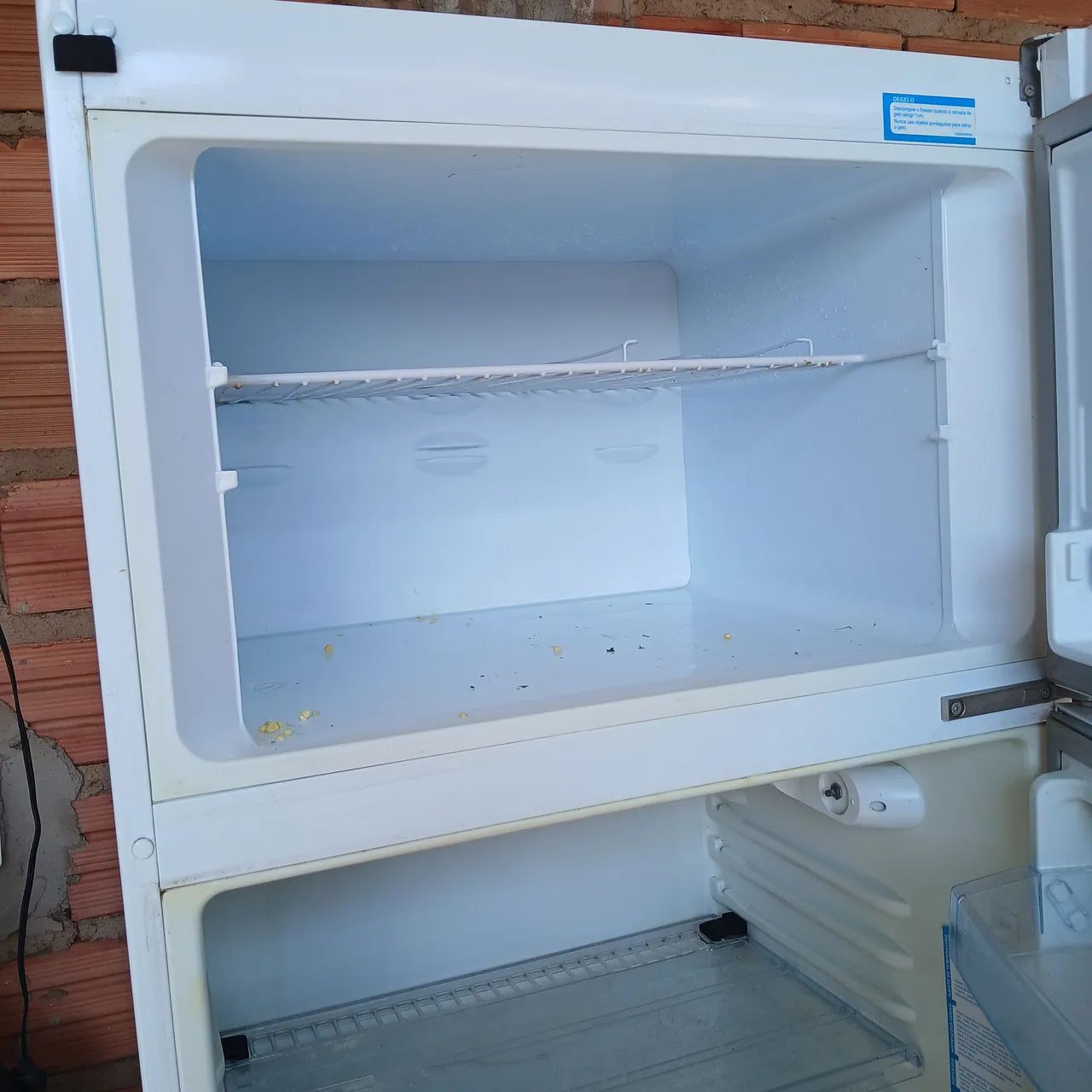 Geladeira Continental Duplex não é frosfree - Foto 4