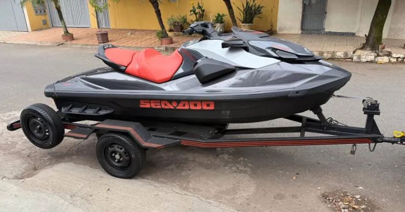 JET SKI SEA DOO GTI SE 170  - Foto 4