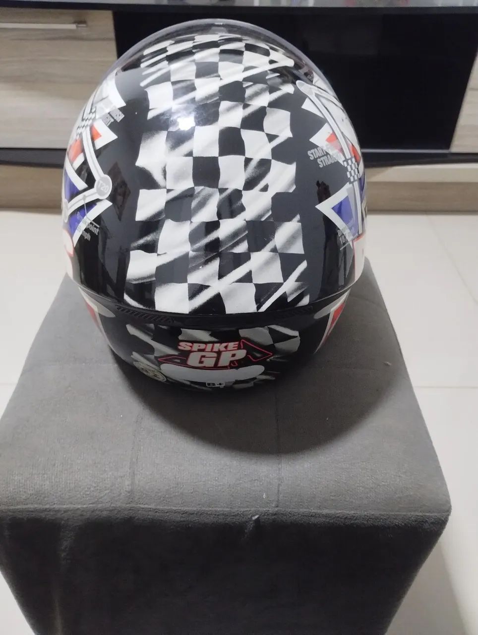 Capacete - Esportes Sobre Rodas - Jardim Colibrí, Campo Grande