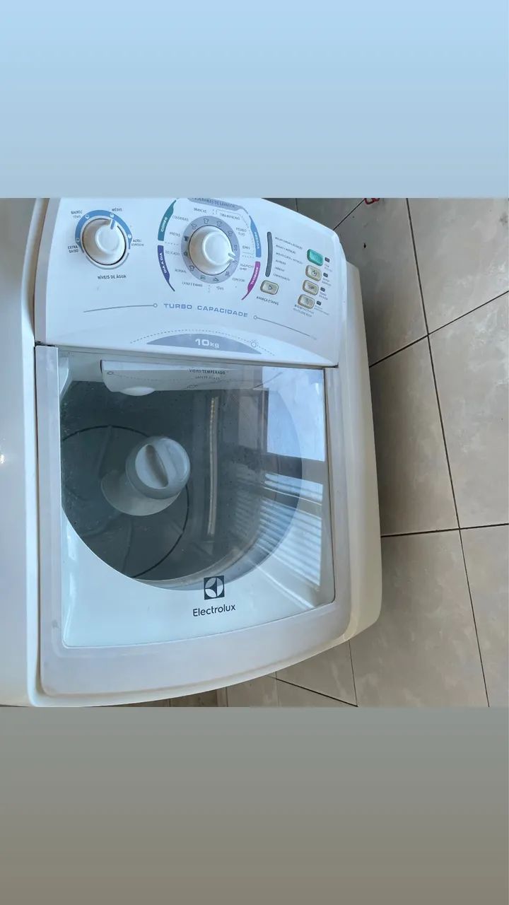 Máquina de lavar. 