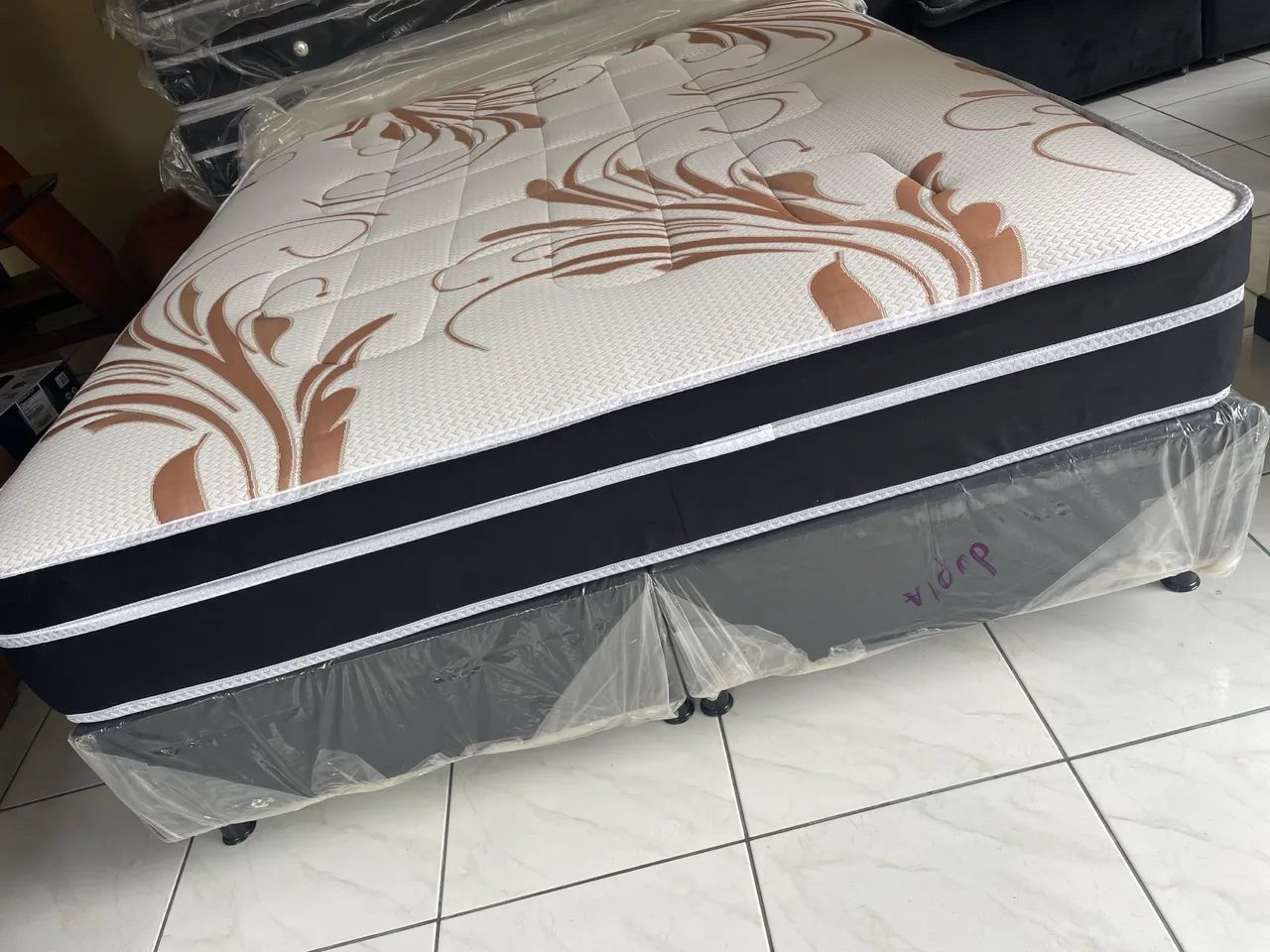 Cama QUEN molas ensacadas  - Foto 4