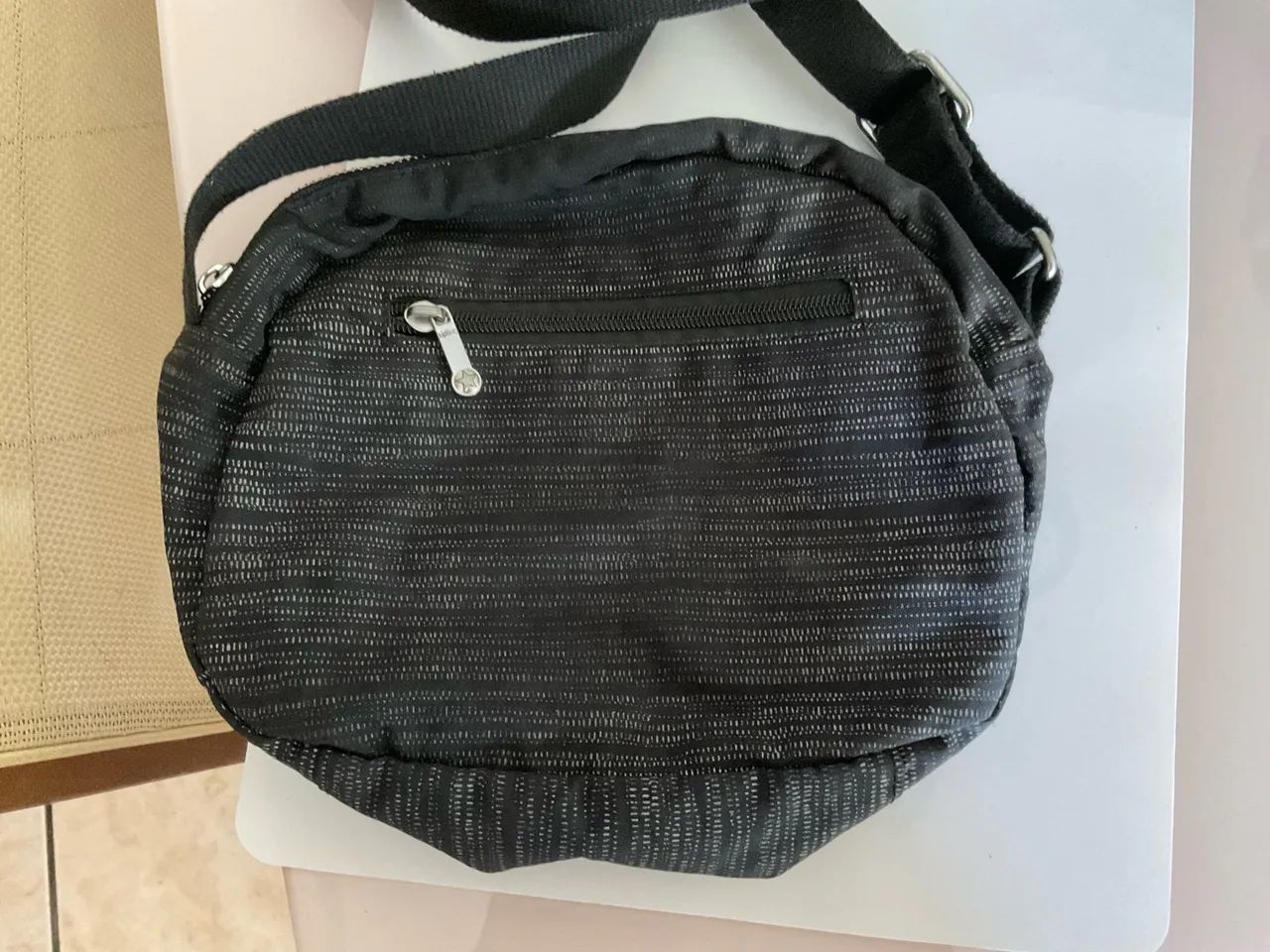 Bolsa Kipling Preta Stelma - Foto 2