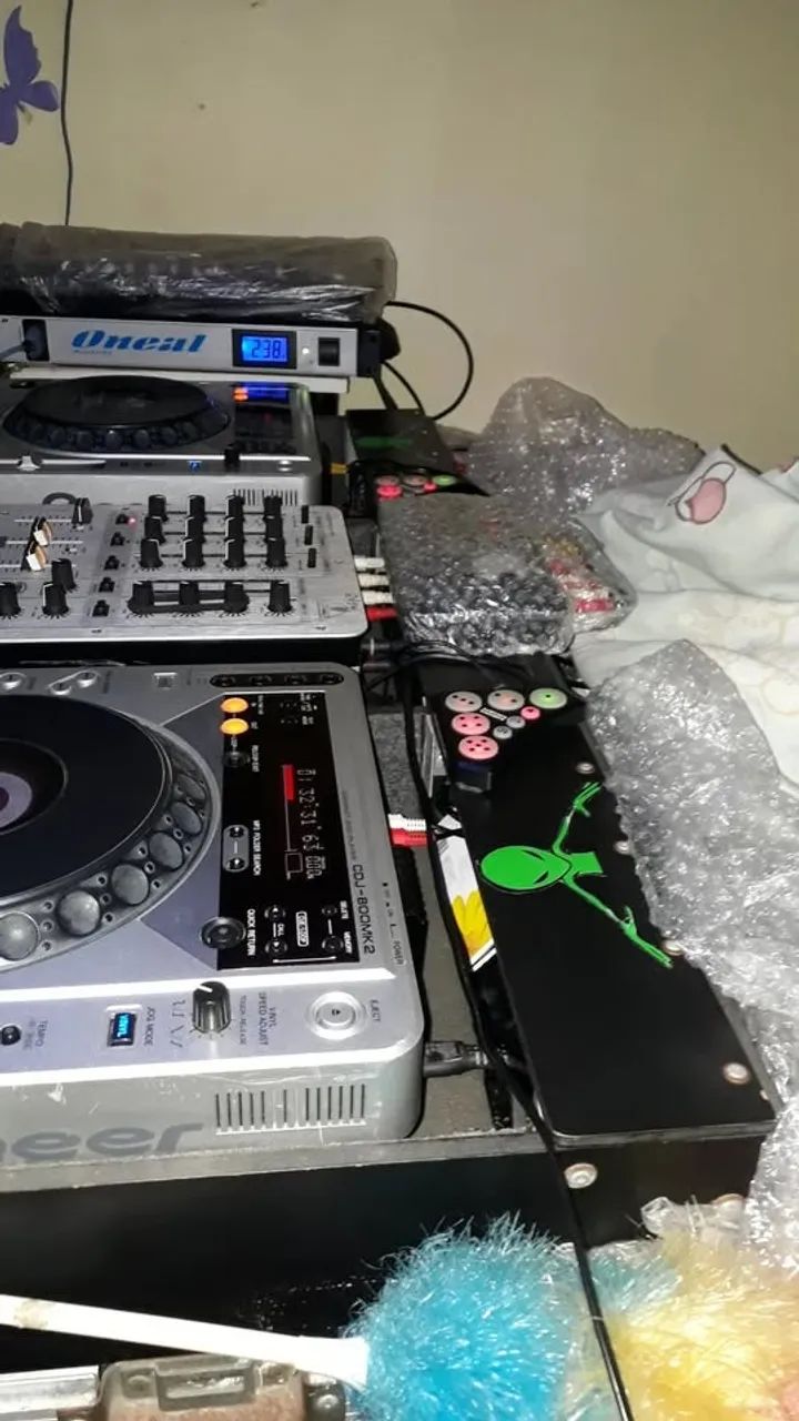 Kit Pioneer CDJ 800 MK2 - Equipamentos e Acessórios de Som Kit Pioneer CDJ 800 MK2 - Equipamentos e Acessórios de Som