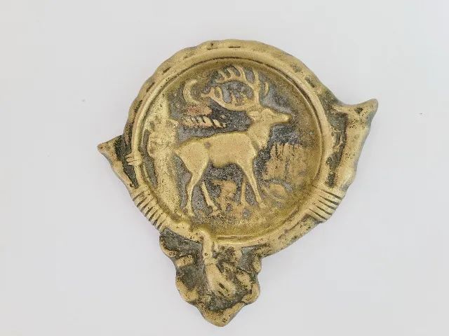 Cinzeiro antigo em bronze