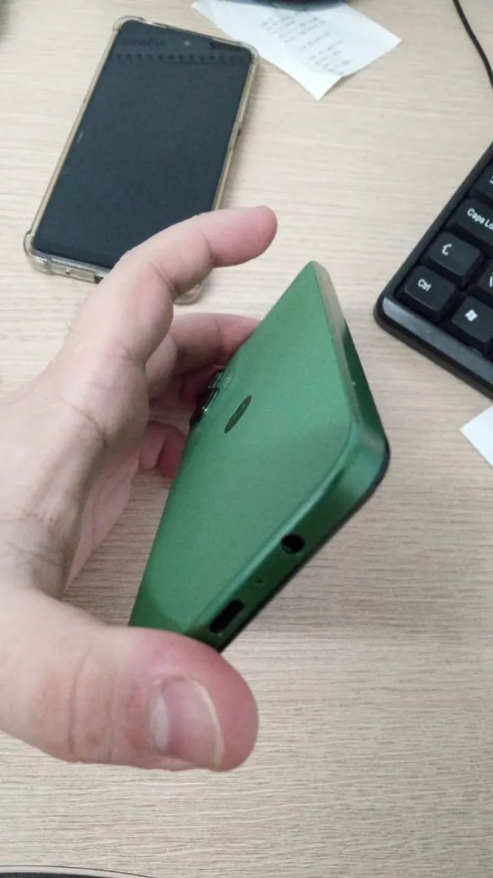 Smartphone Motorola G35 128gb 12gb ram - Foto 3