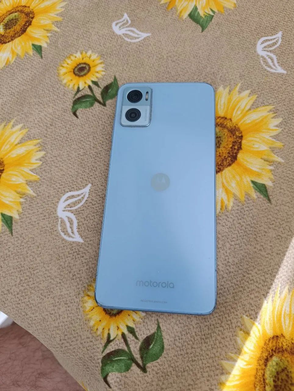 Moto e22 + Capinha Vermelha de Brinde - Foto 2
