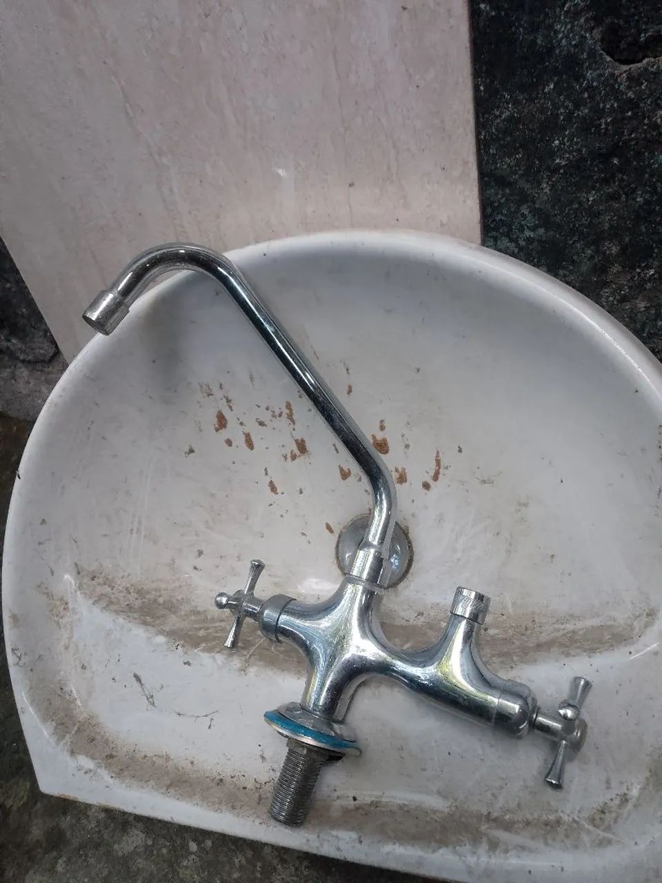Torneira de cozinha - semi-nova